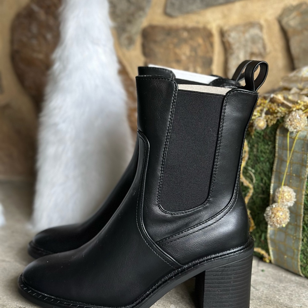 Black Leather Women's Boots